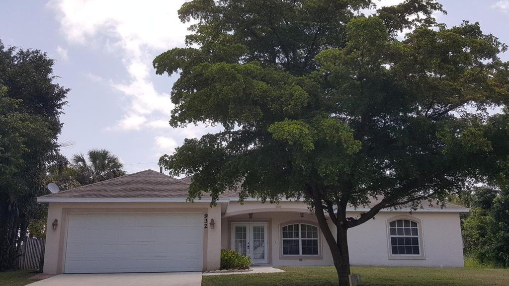 Photo of 932 SW Commonwealth Road, Port Saint Lucie, FL 34953 (MLS # R11153672)