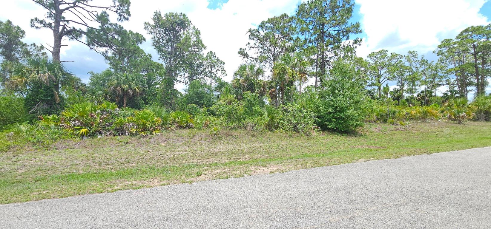 PORT LABELLE UNIT 6 - Land