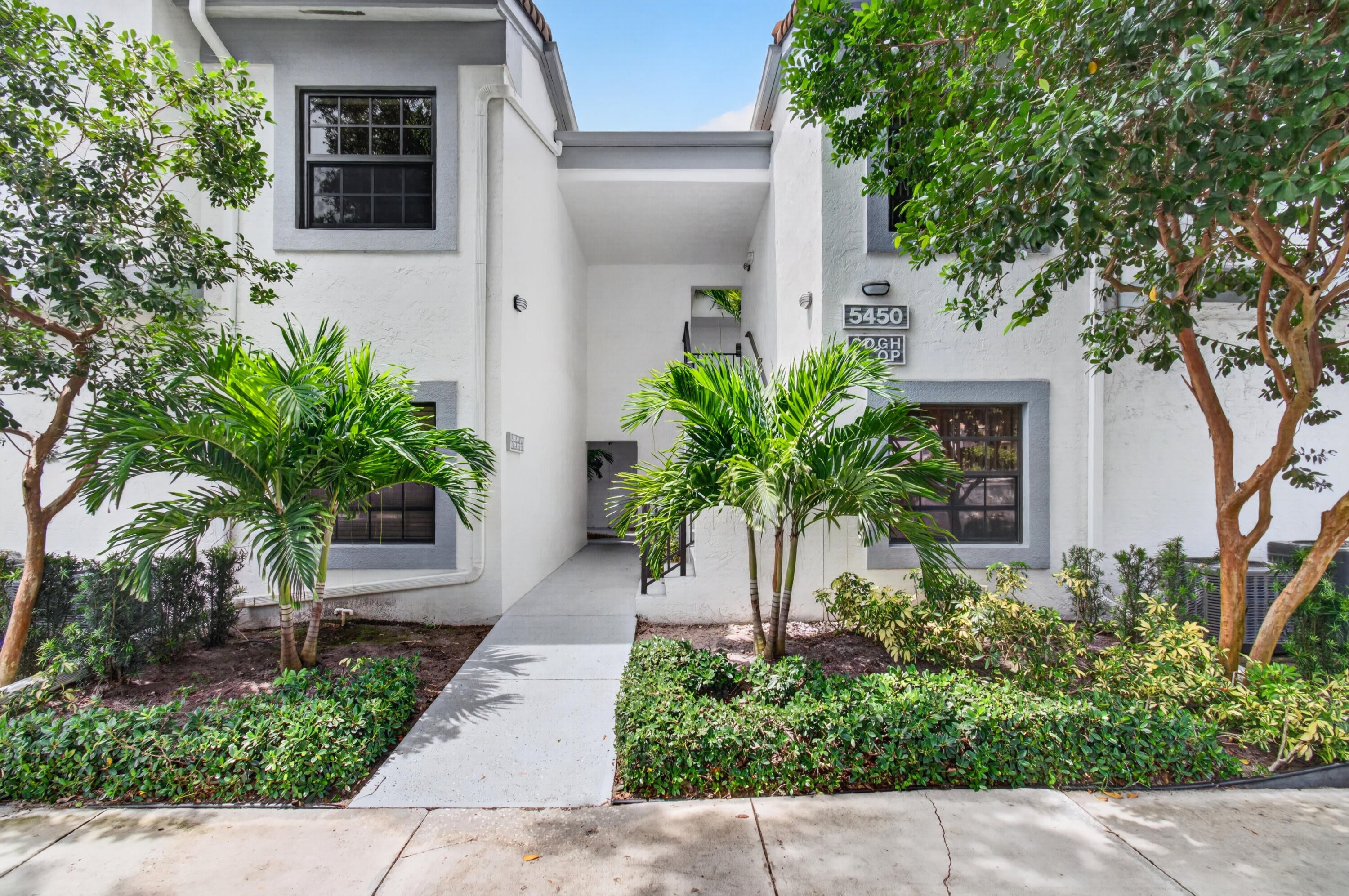 5450 Verona Drive P