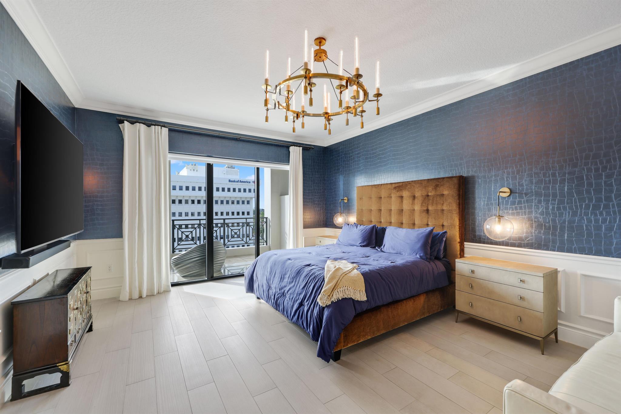 200 EAST PALMETTO PARK CO - Residential Lease