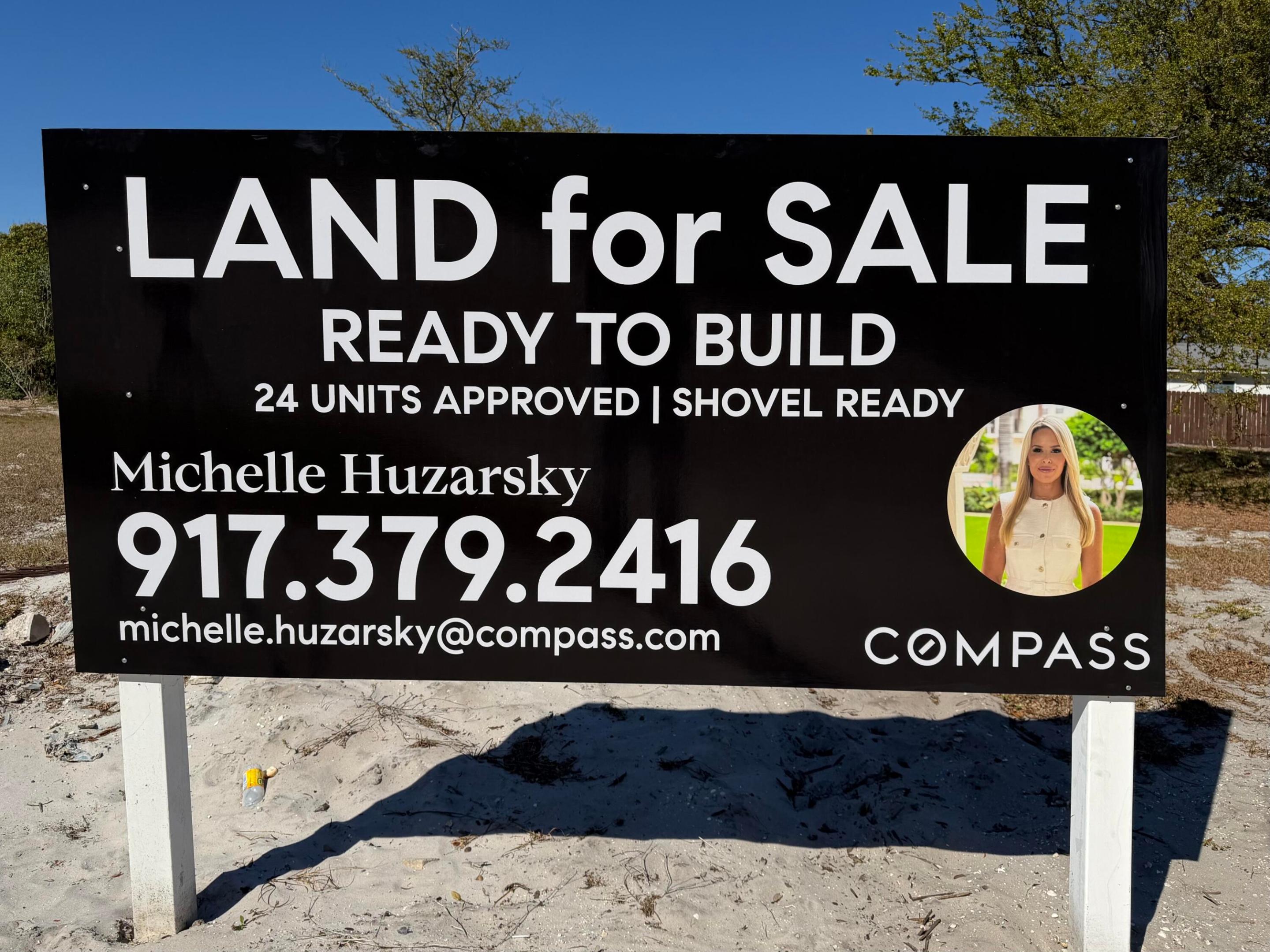 LAKE WORTH TOWN OF - Land