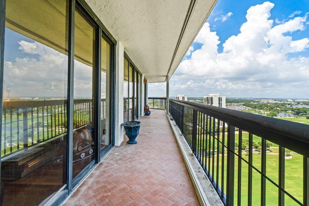 LANDS OF THE PRESIDENT/CO - Residential Lease