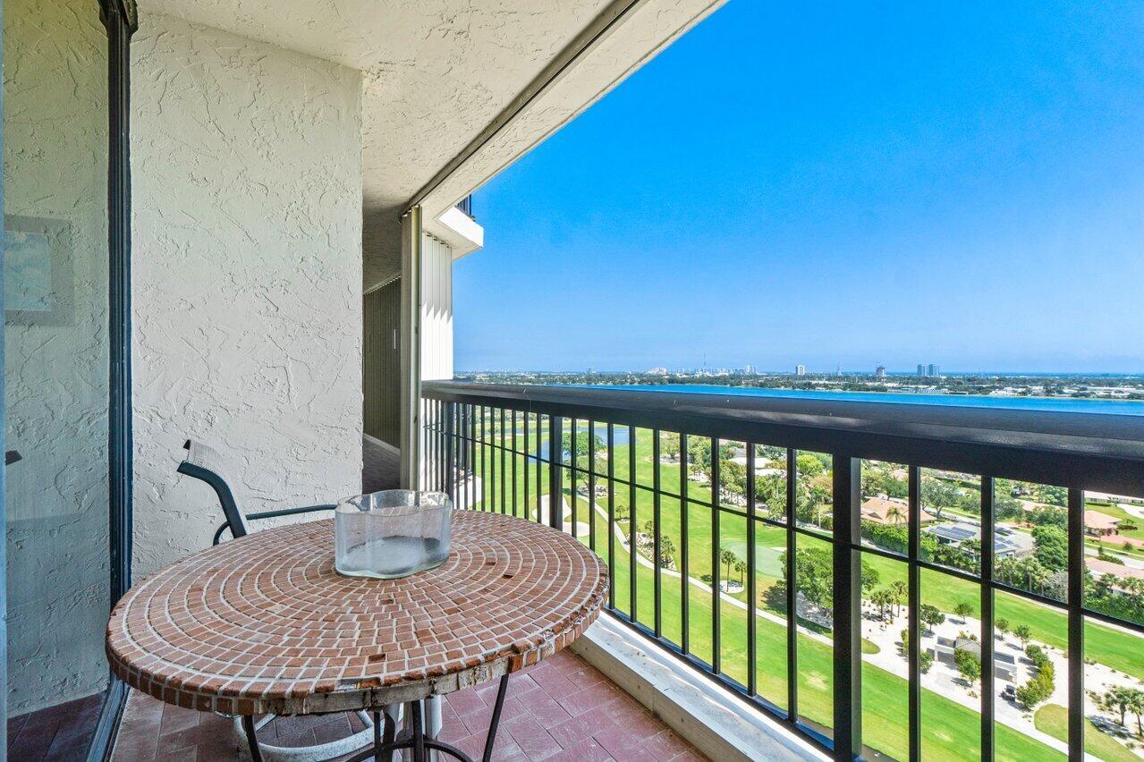 LANDS OF THE PRESIDENT/CO - Residential Lease