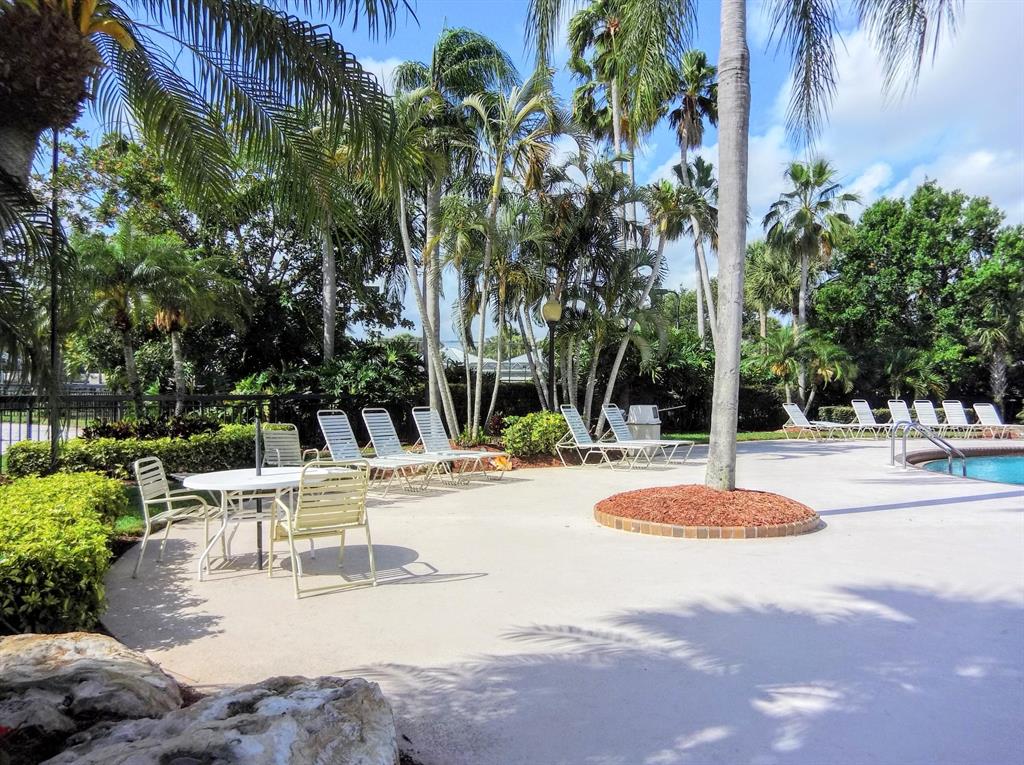 MEADOWS - Residential