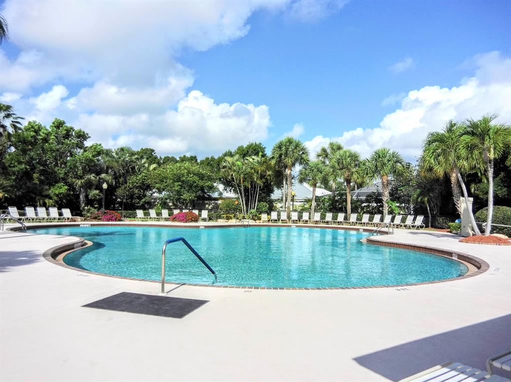 MEADOWS - Residential