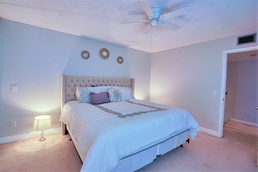 MEADOWS - Residential