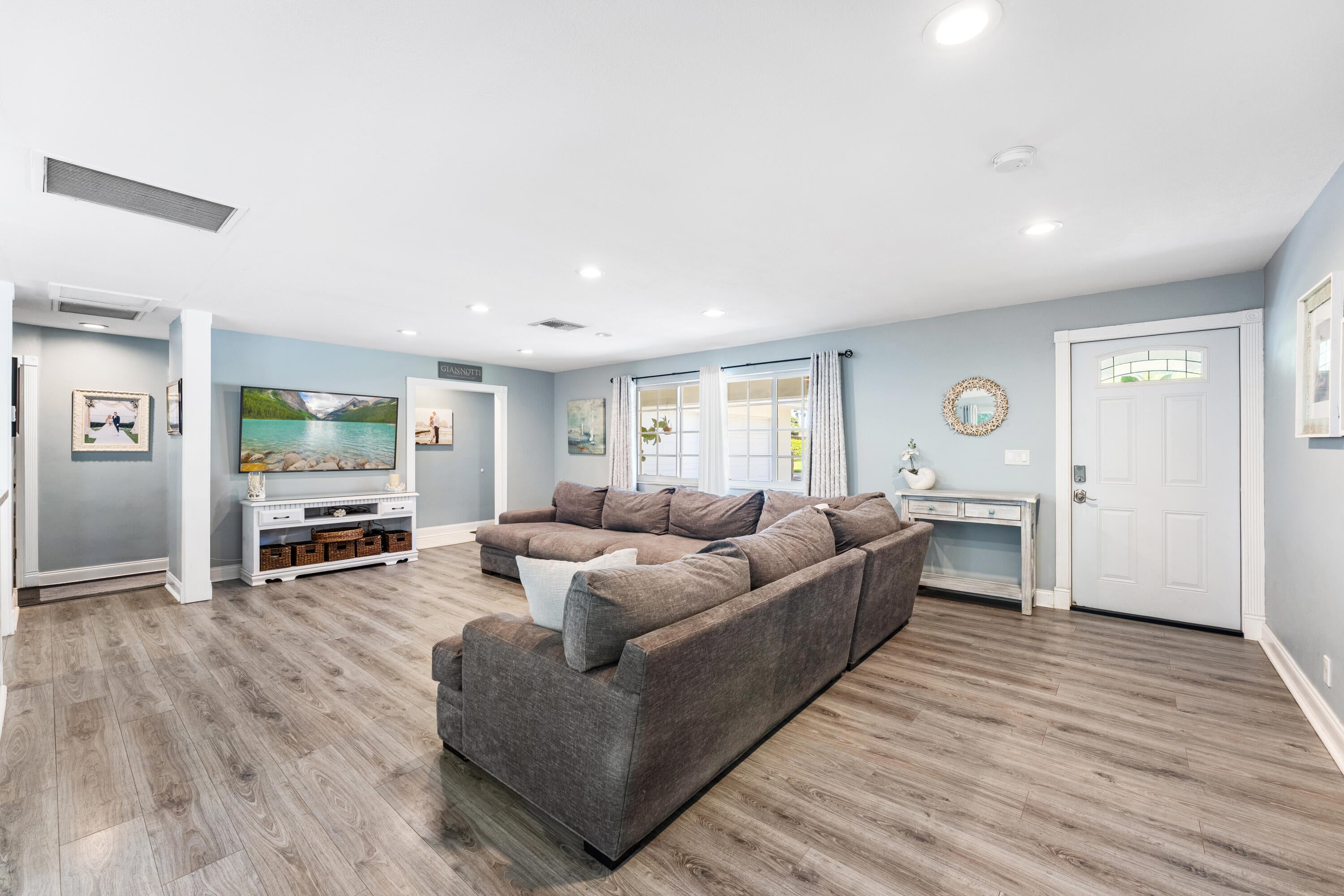 Properties 7400 Clarke Road