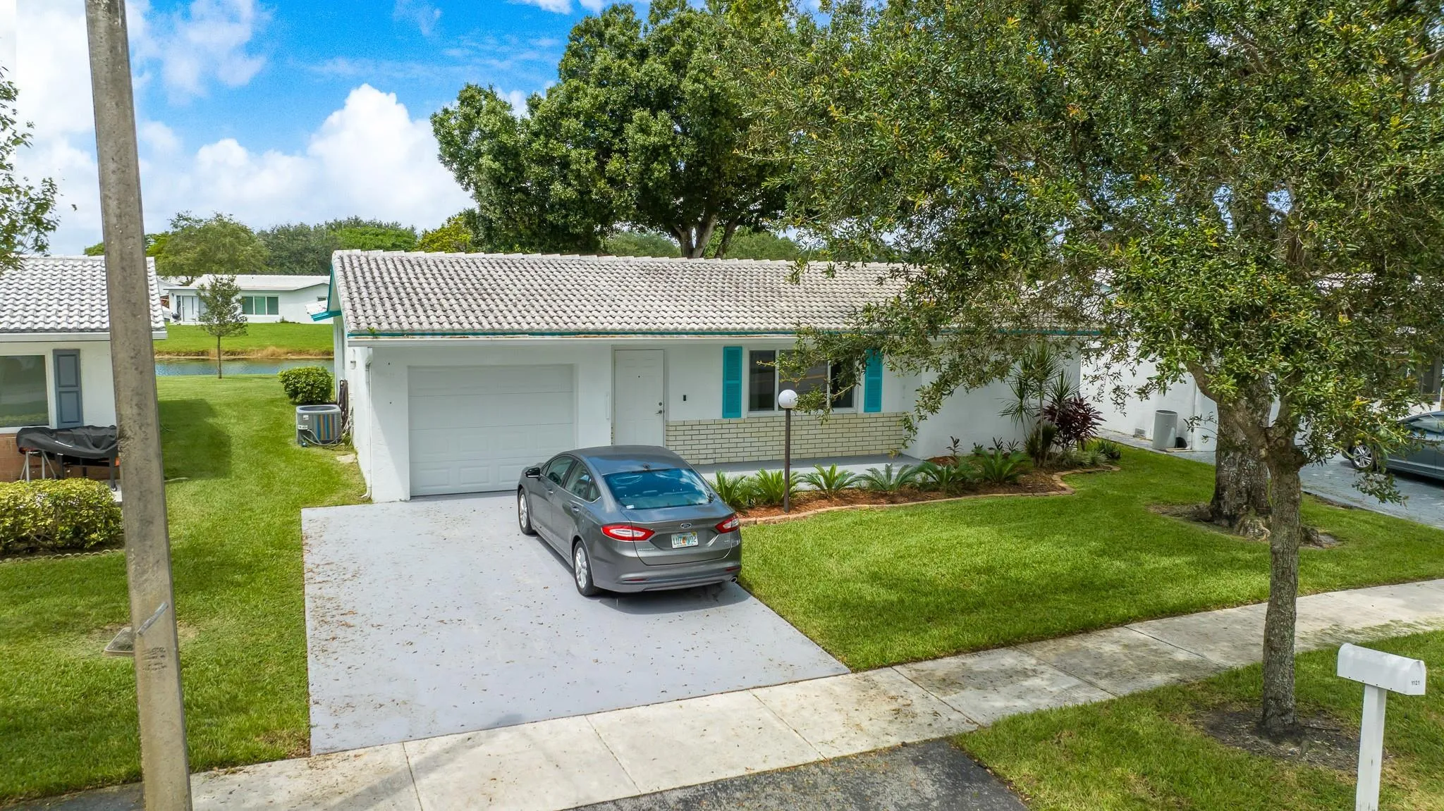 1121 Campanelli Dr W  