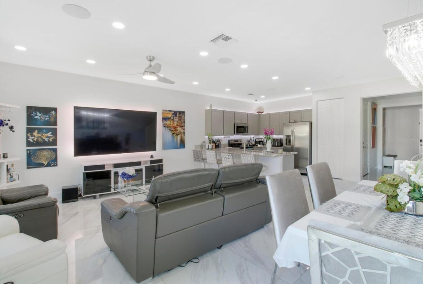 MEDITERRANEA - Residential