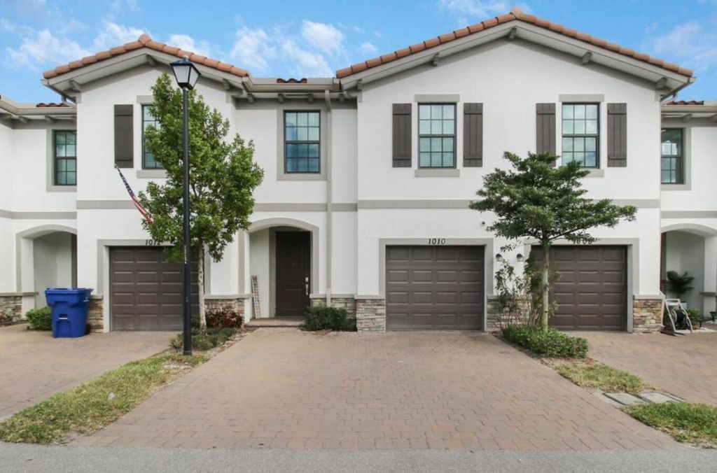 Photo of 1010 Willow Place, Riviera Beach, FL 33410 (MLS # R11125384)