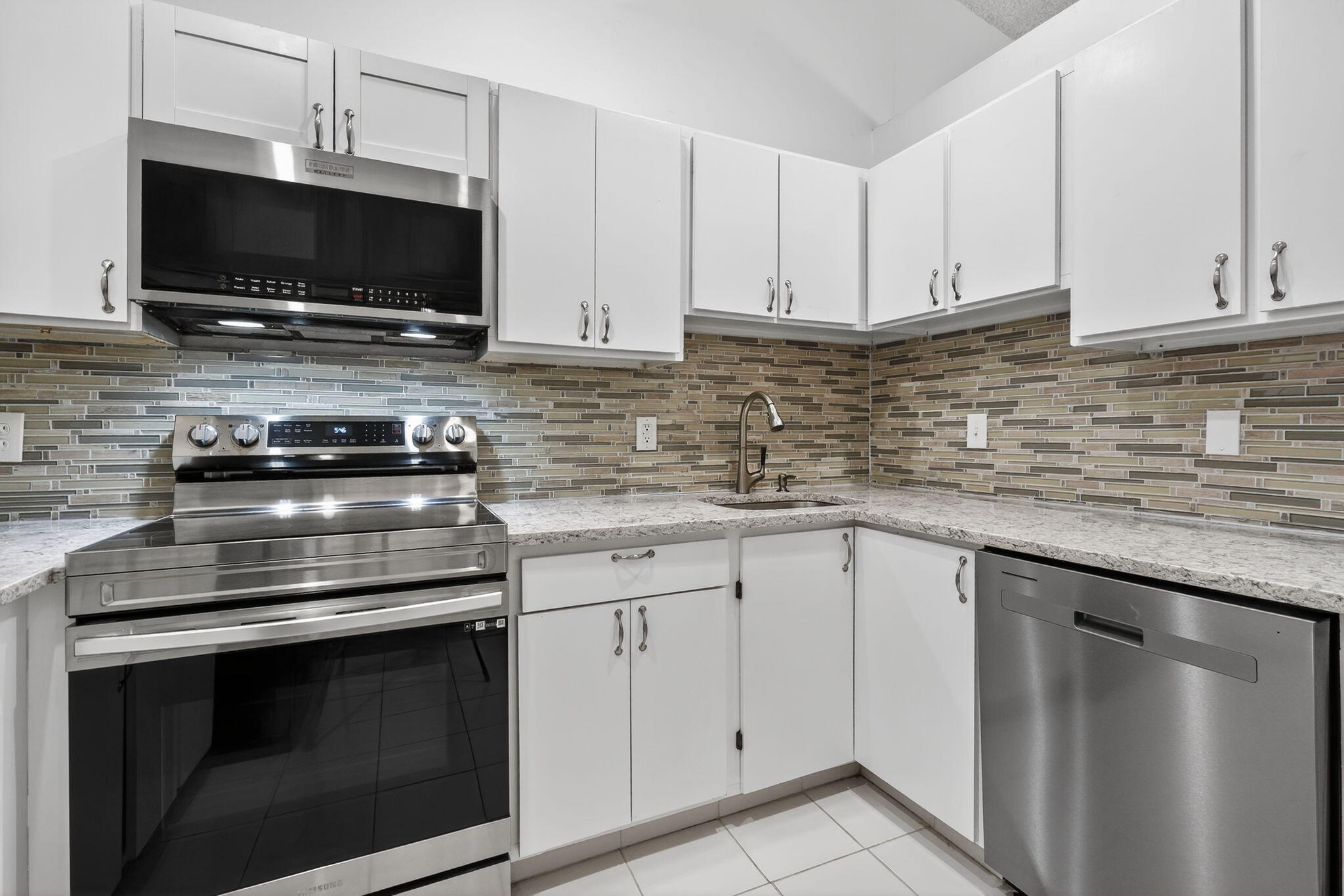 CHASEWOOD OF JUPITER - Residential