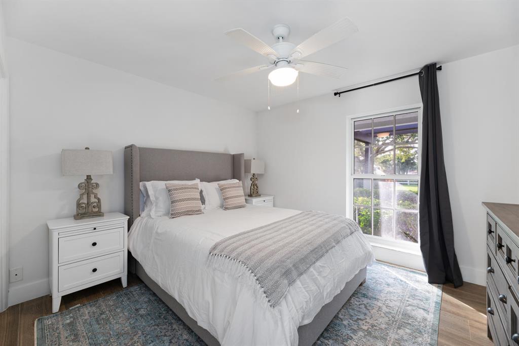 PALM BEACH POINT - Residential