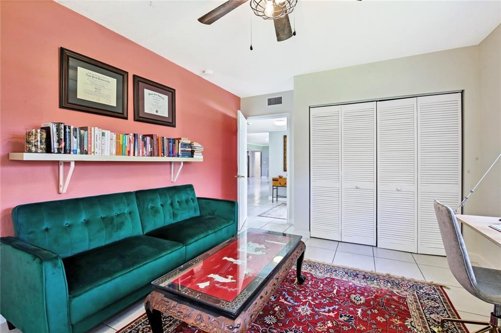 Acreage & Unrec - Residential
