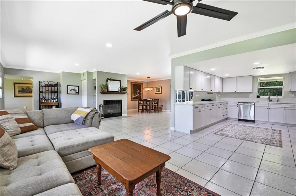 Acreage & Unrec - Residential