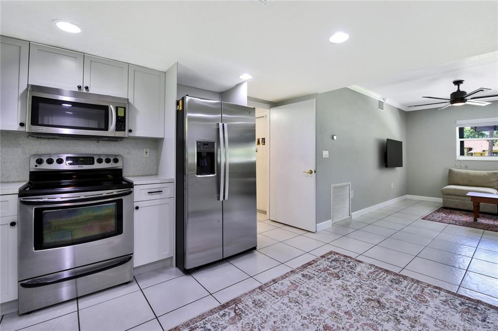 Acreage & Unrec - Residential