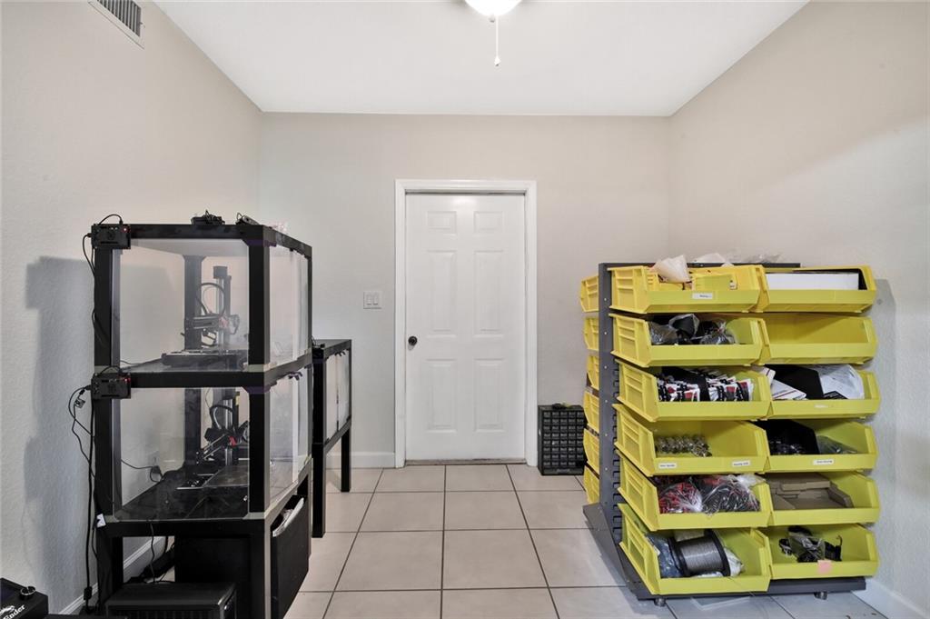 Acreage & Unrec - Residential