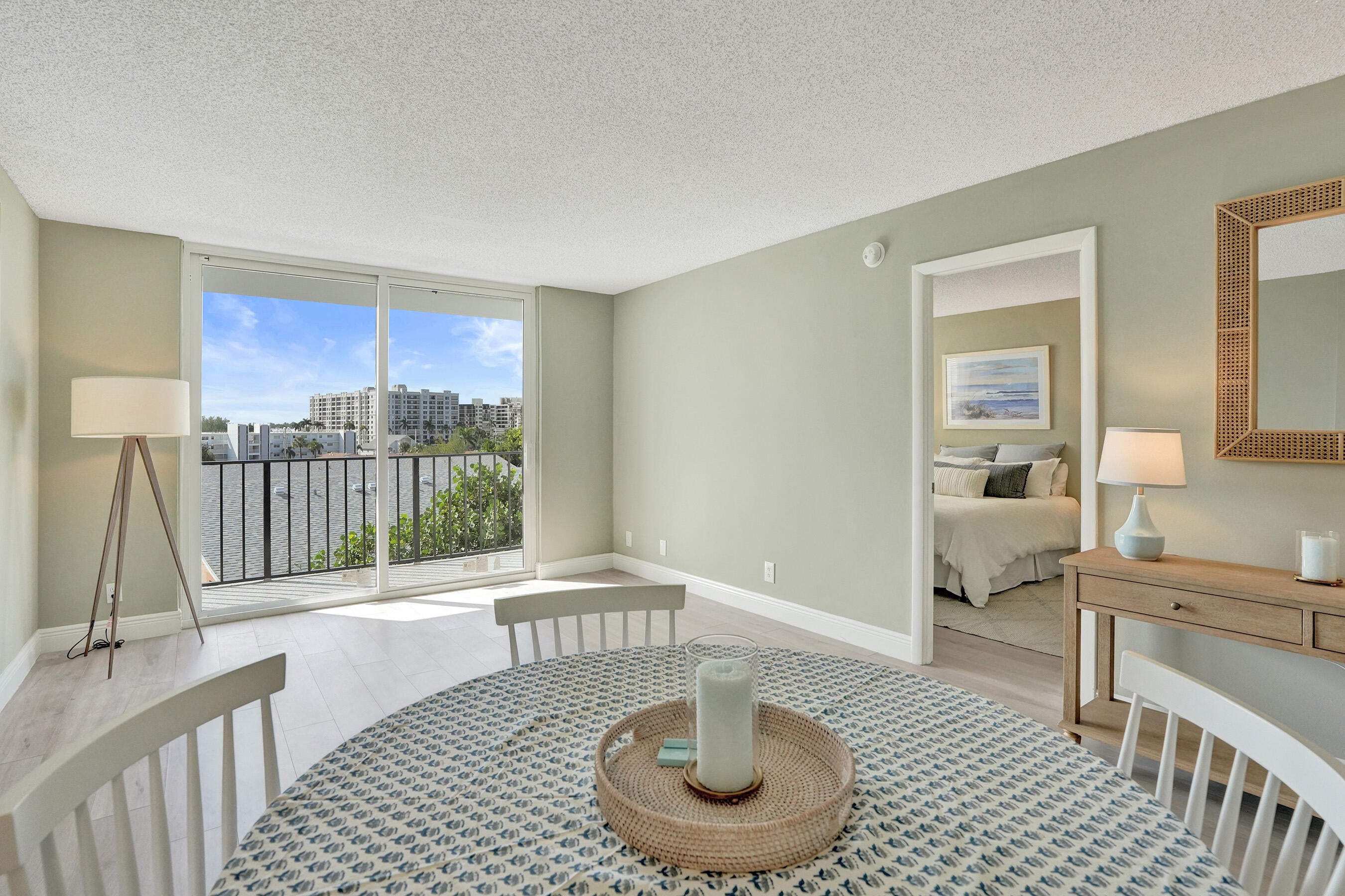 1009 N OCEAN Boulevard 507