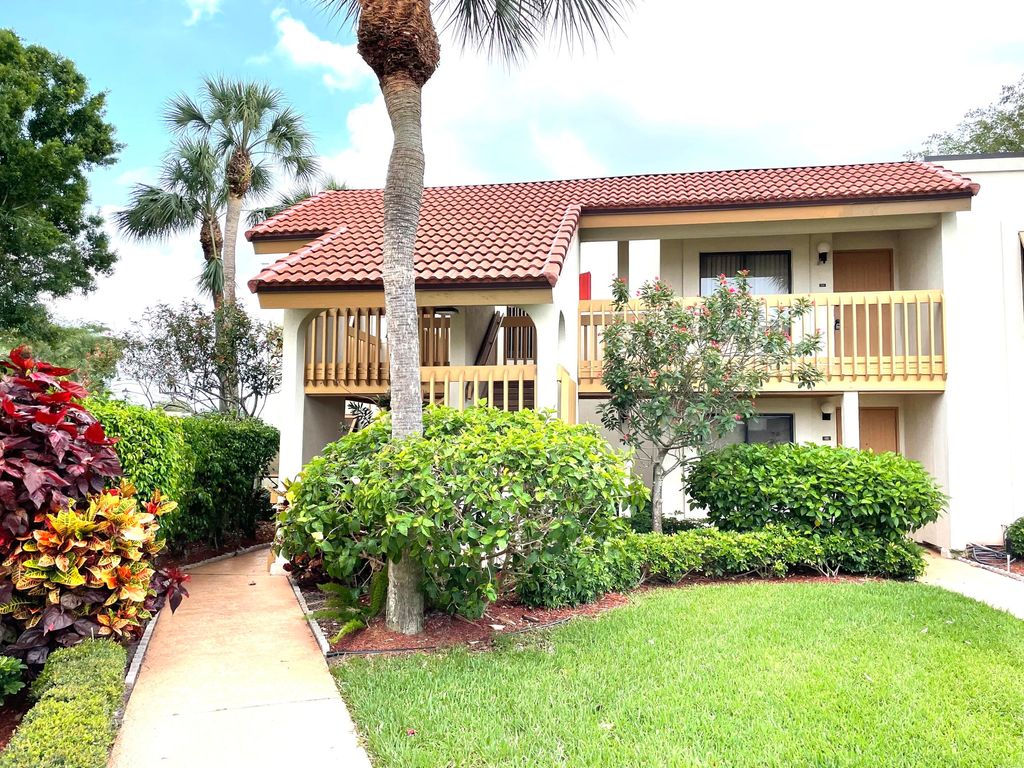 Photo of 5324 Cedar Lake Drive Dr #201, Boynton Beach, FL 33437 (MLS # R10790251)