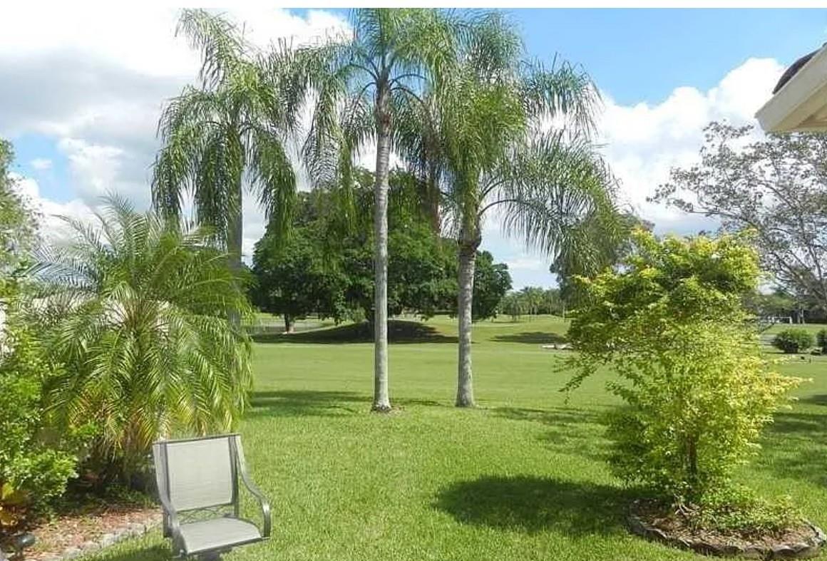 GRAND PALMS - Residential Lease