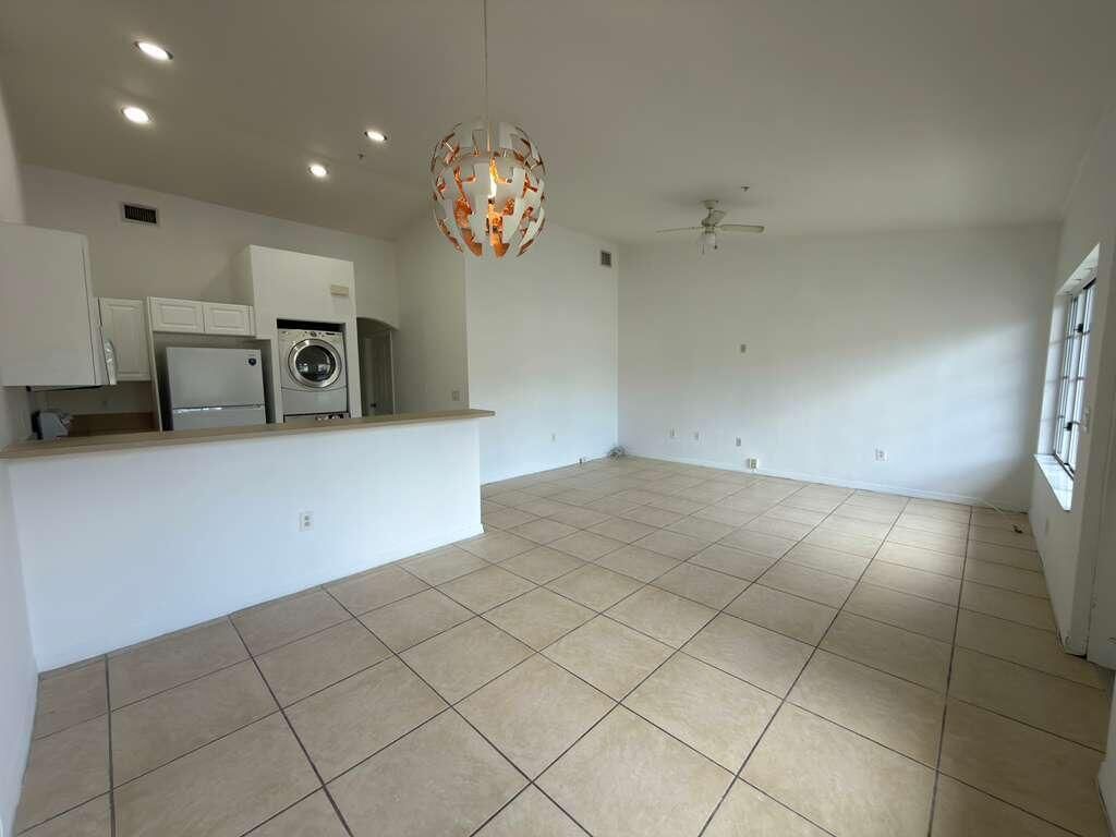 Photo of 3842 SW 48th Avenue, Hollywood, FL 33023 (MLS # B26026653)