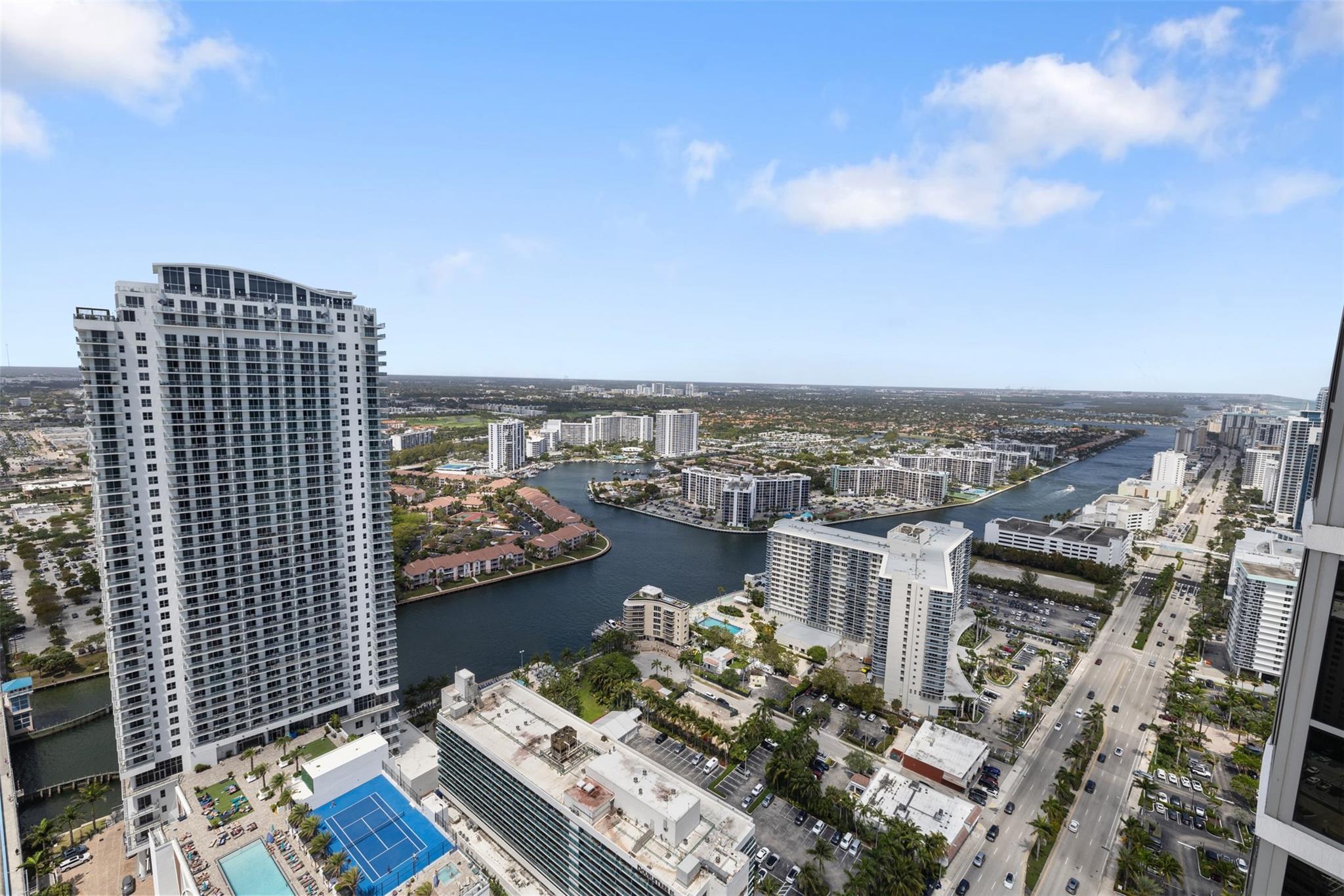 4111 S Ocean Dr 3811