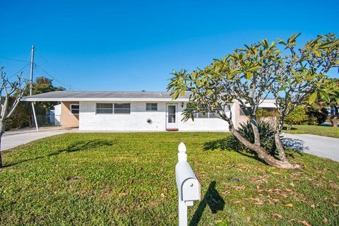 A home in Lake Worth