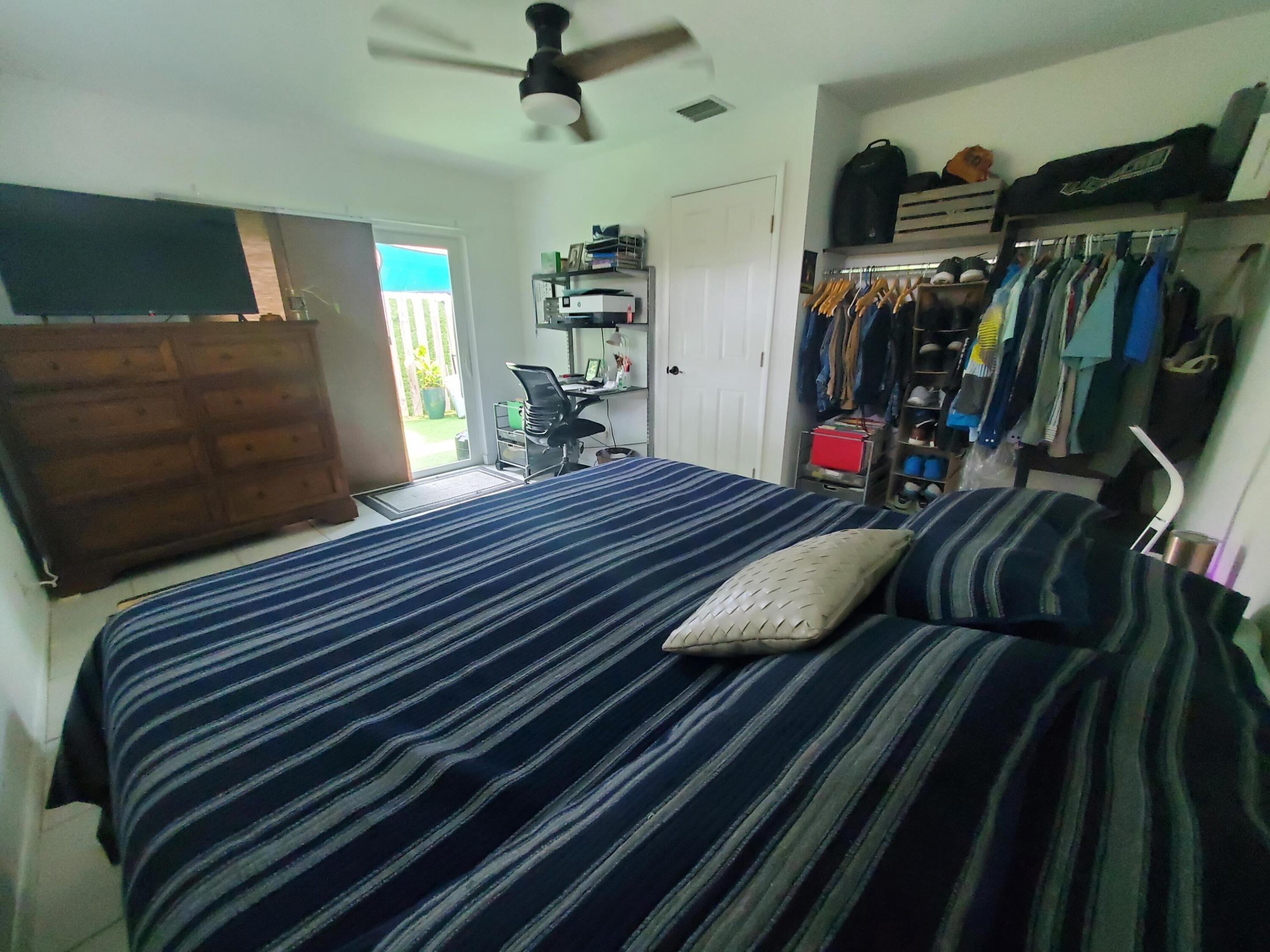 LOS MANGOS PATIO VILLAS AND TOWNHOMES - Residential