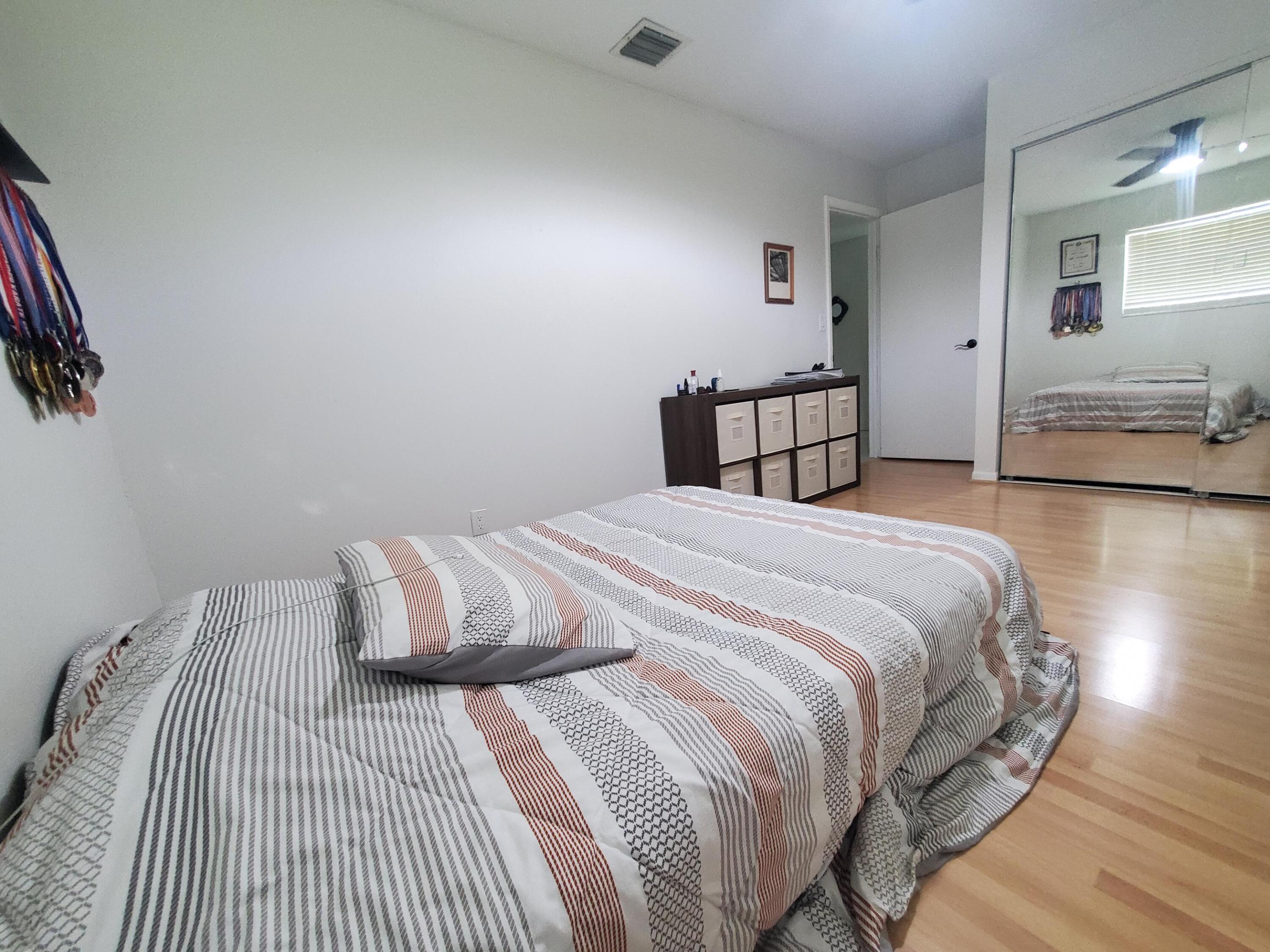 LOS MANGOS PATIO VILLAS AND TOWNHOMES - Residential