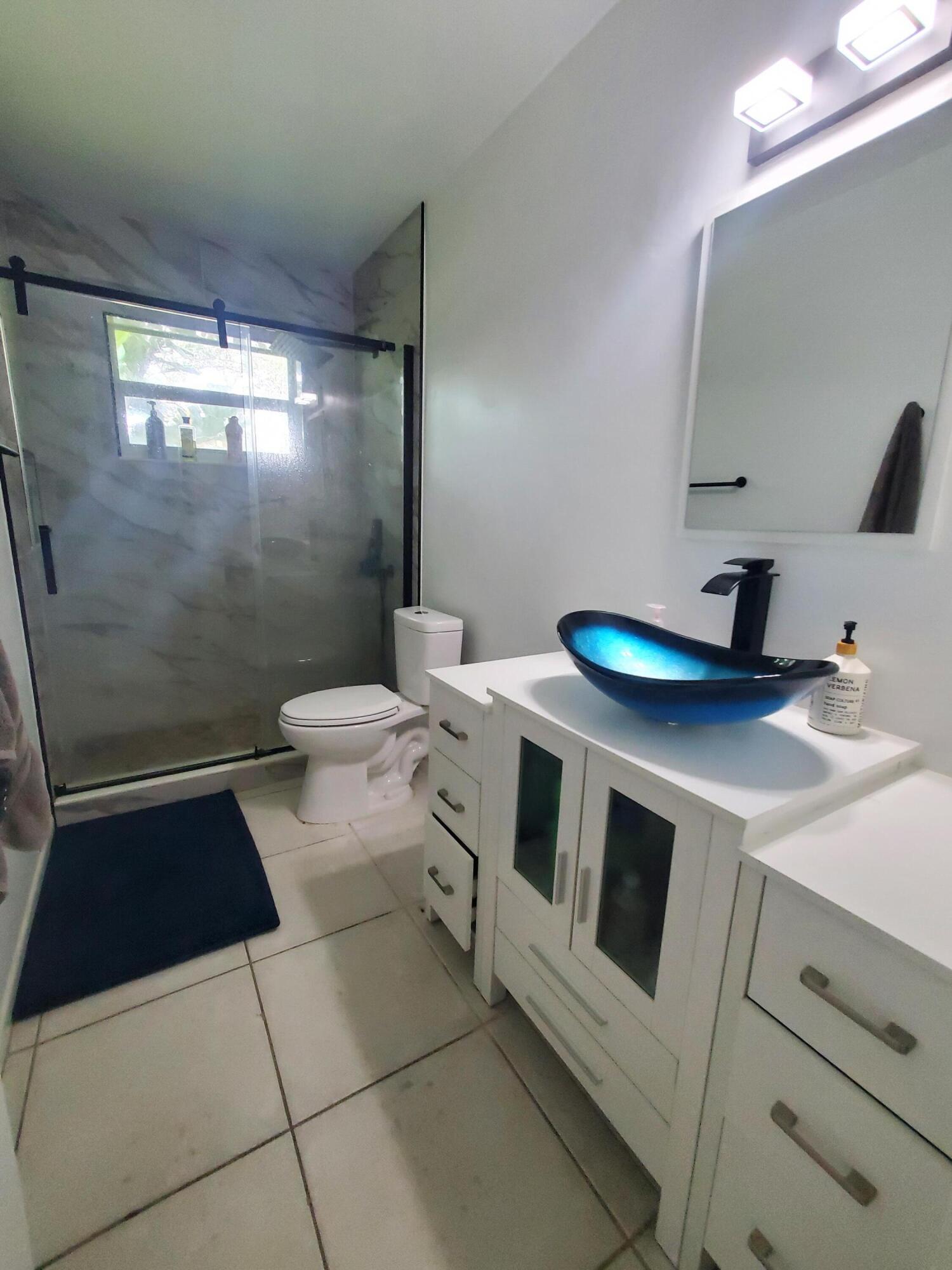 LOS MANGOS PATIO VILLAS AND TOWNHOMES - Residential