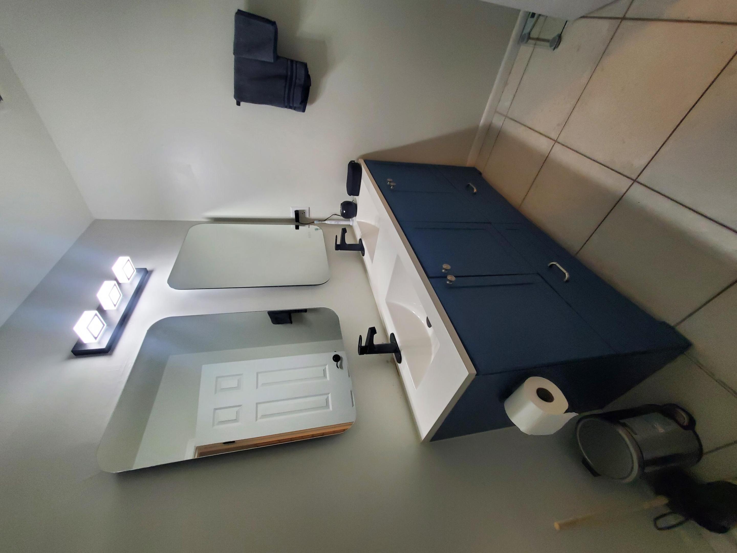 LOS MANGOS PATIO VILLAS AND TOWNHOMES - Residential