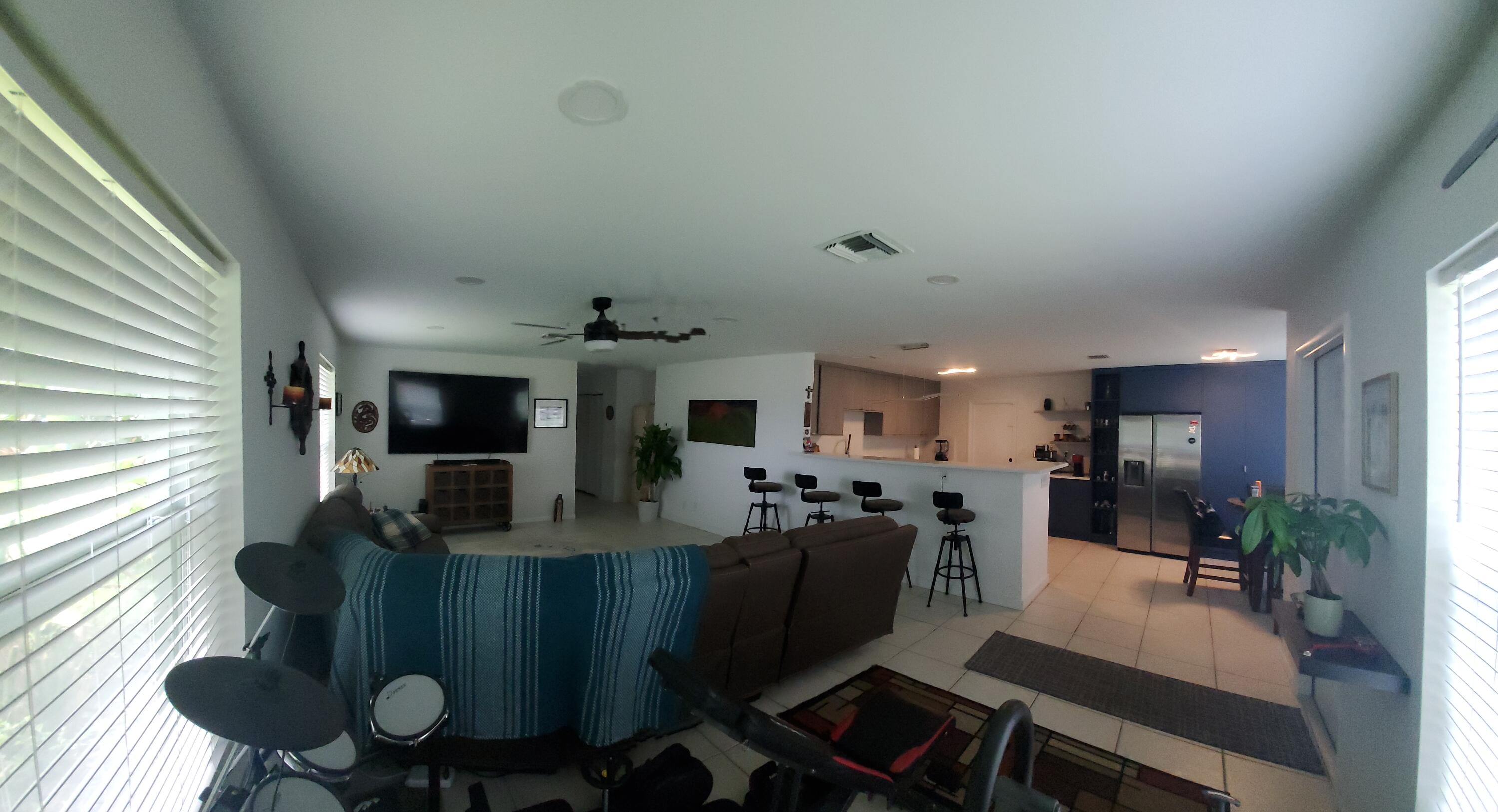 LOS MANGOS PATIO VILLAS AND TOWNHOMES - Residential