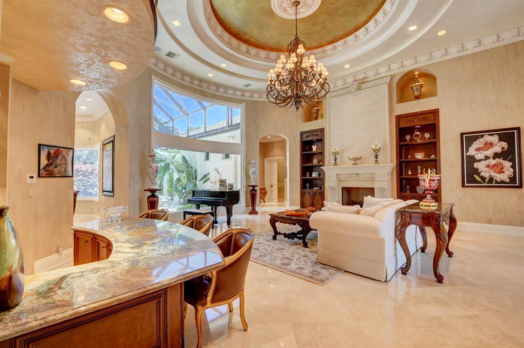 Mizner Country Club - Residential