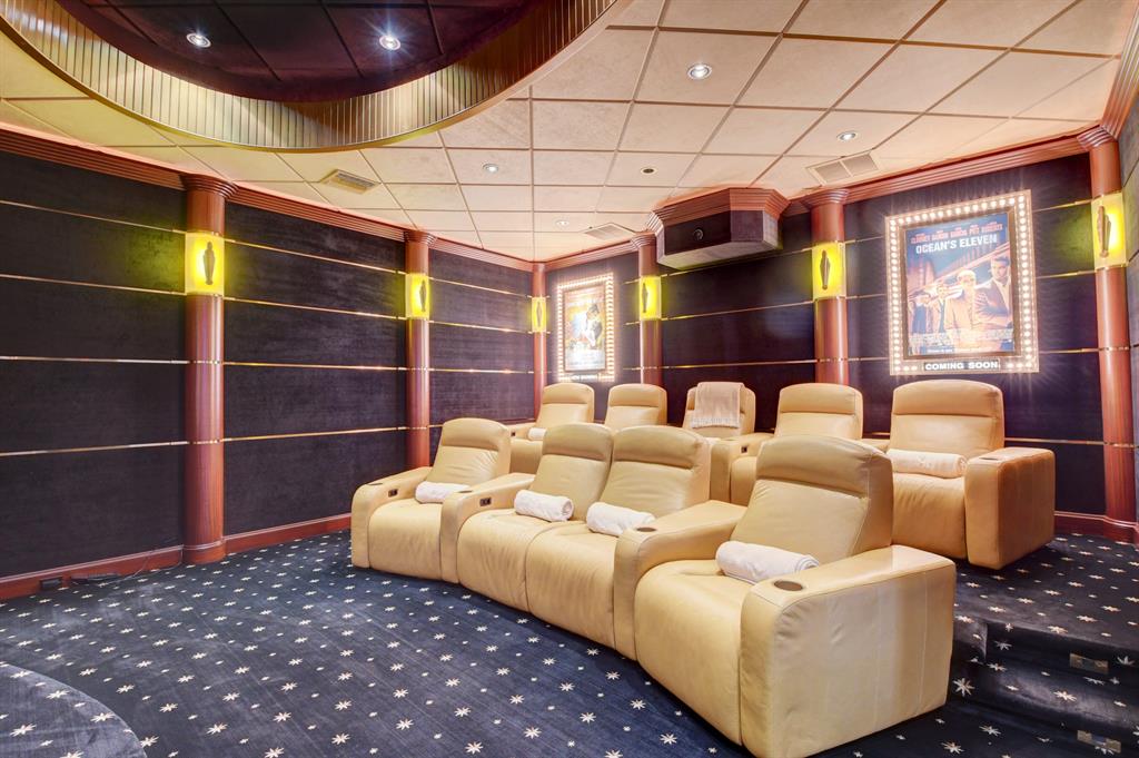 Mizner Country Club - Residential