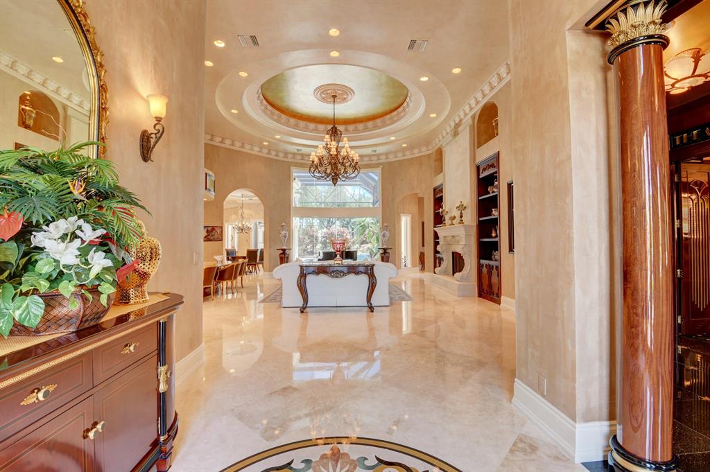 Mizner Country Club - Residential