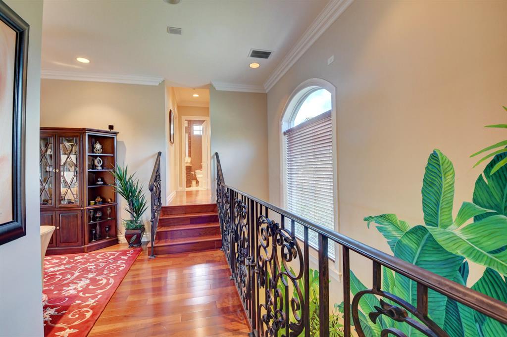 Mizner Country Club - Residential