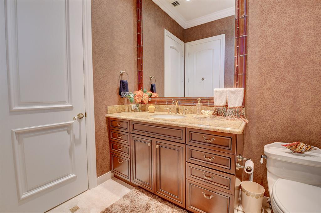 Mizner Country Club - Residential