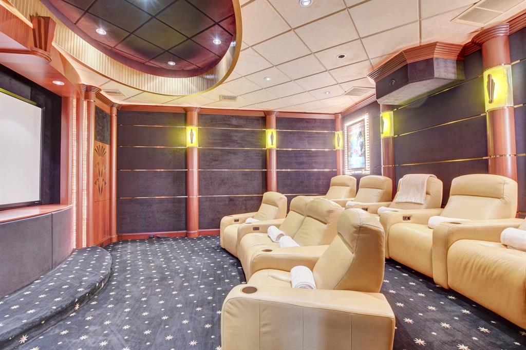 Mizner Country Club - Residential