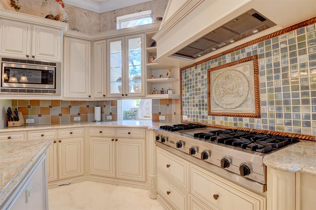 Mizner Country Club - Residential