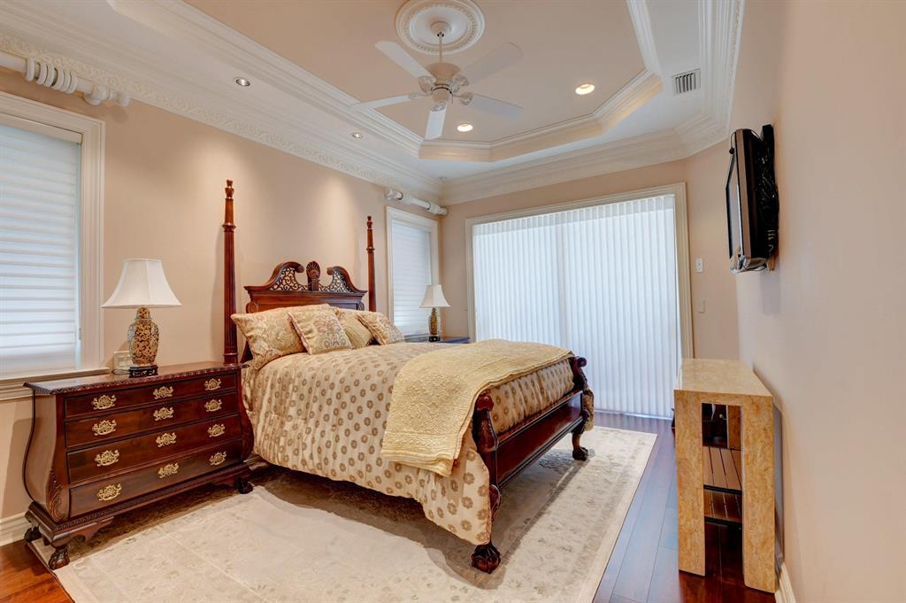 Mizner Country Club - Residential