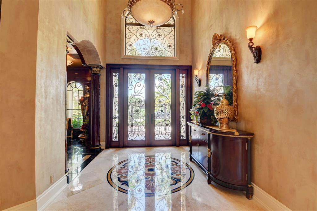 Mizner Country Club - Residential