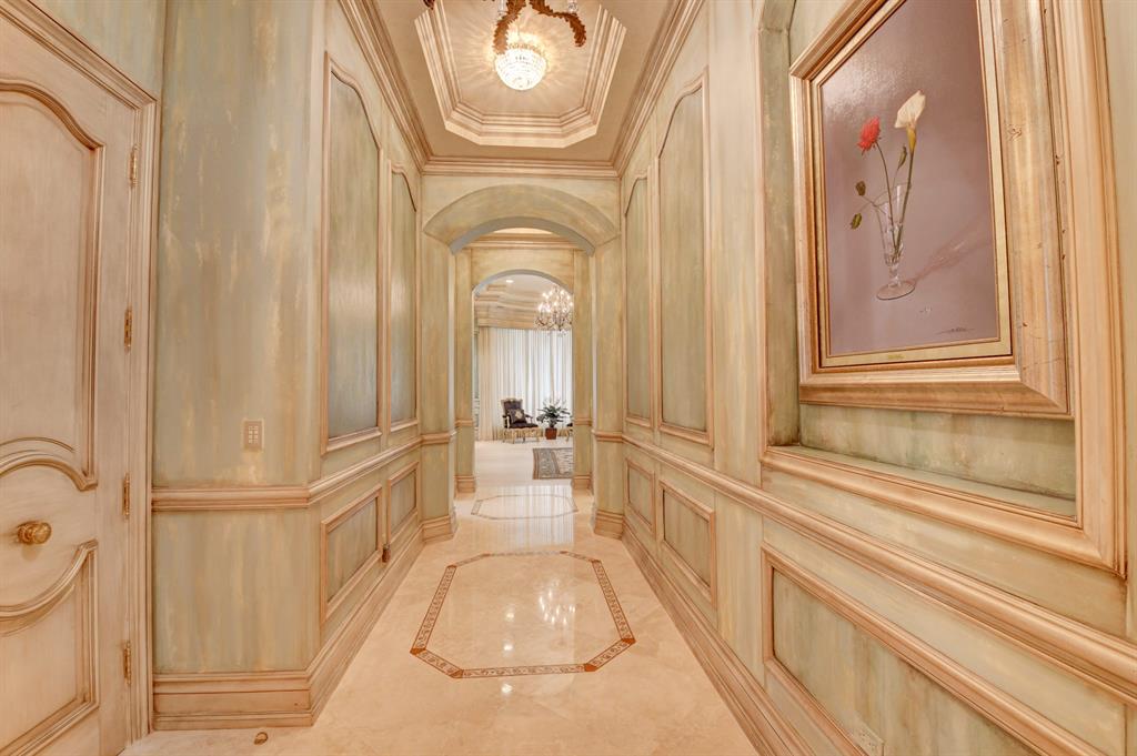 Mizner Country Club - Residential