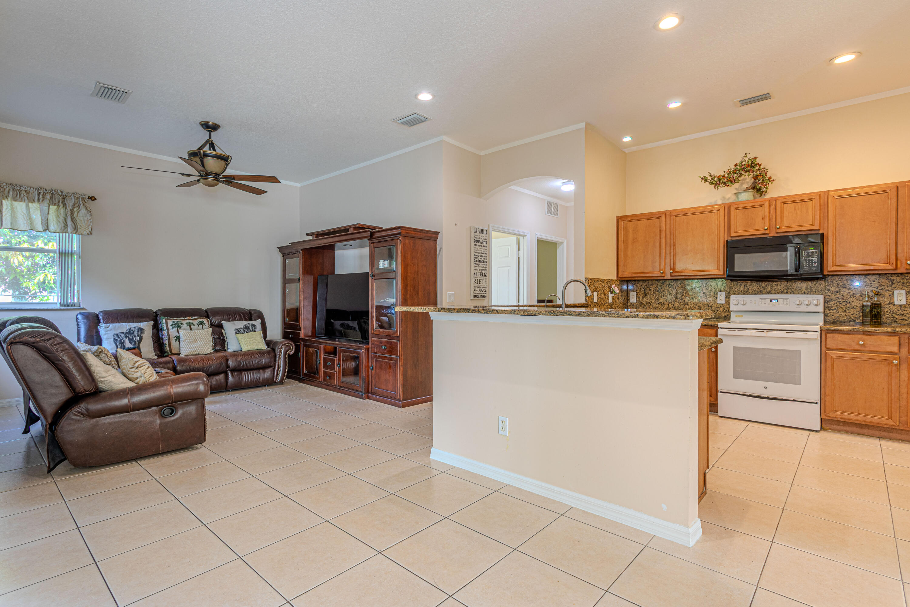 PORT ST LUCIE SECTION 4 - Residential