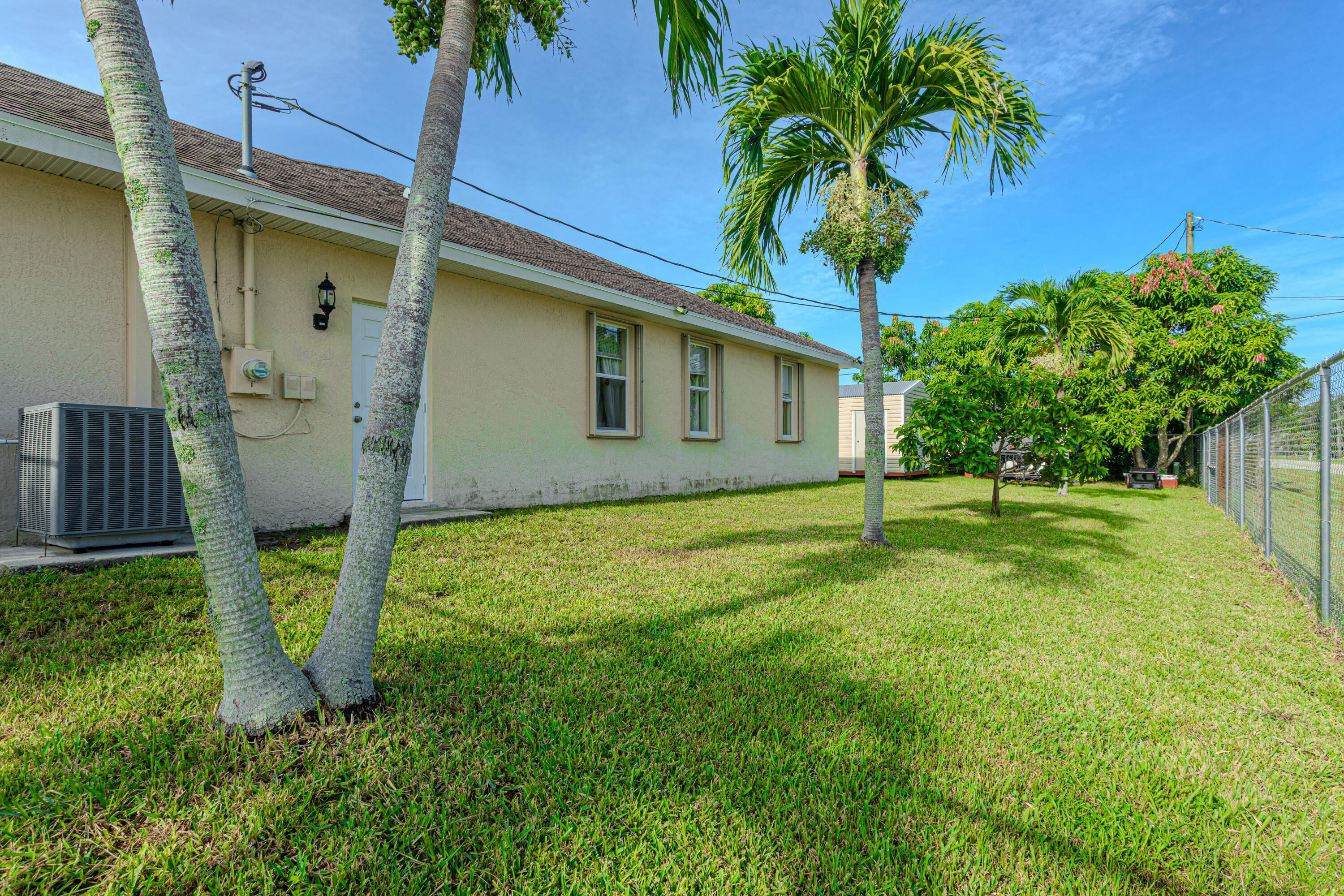 PORT ST LUCIE SECTION 4 - Residential