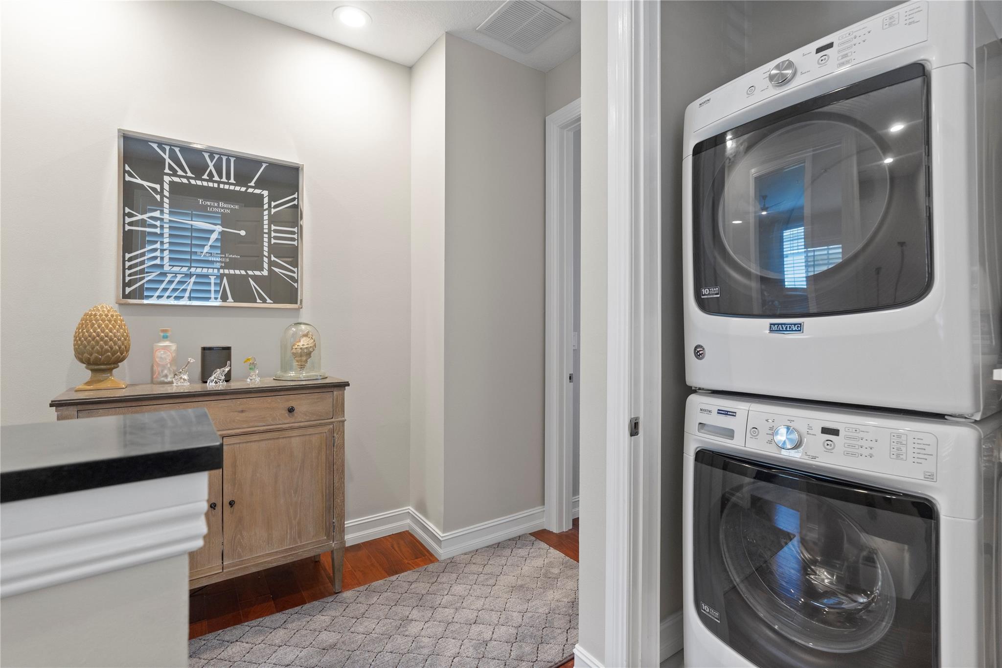 BELLE ISLE - Residential