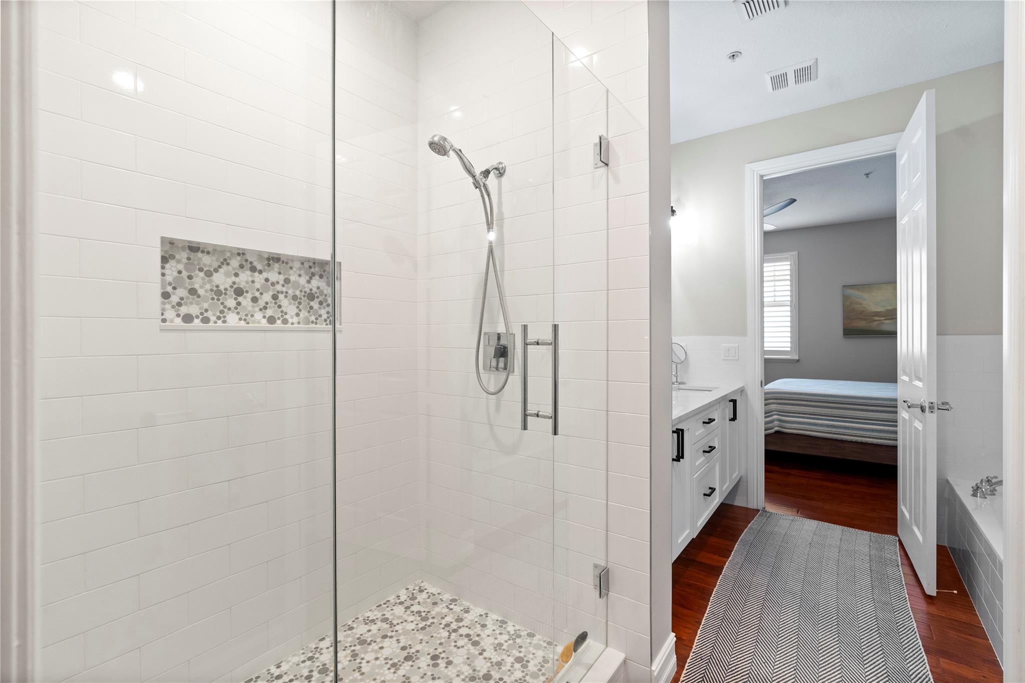 BELLE ISLE - Residential