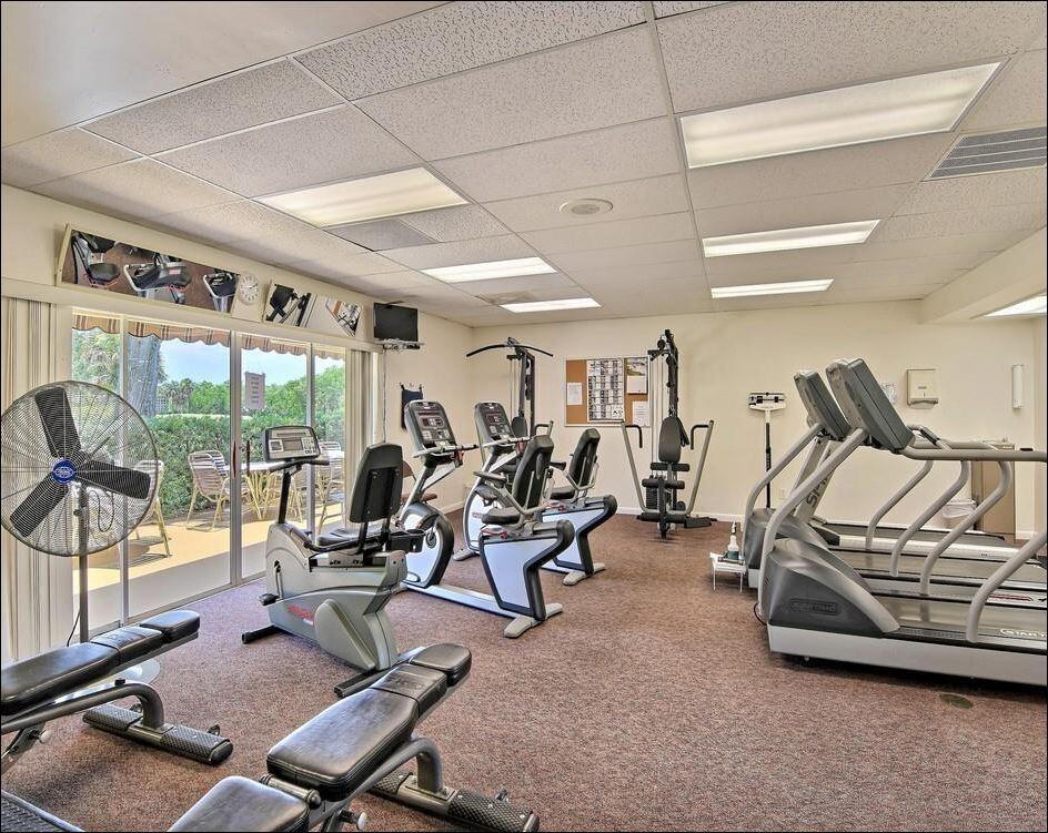 VISTA ROYALE PHASE IV BLDGS 83-111 - Residential