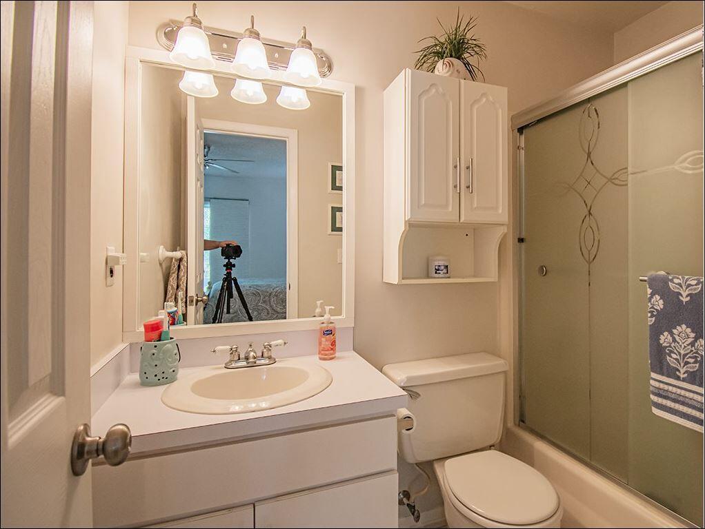 VISTA ROYALE PHASE IV BLDGS 83-111 - Residential