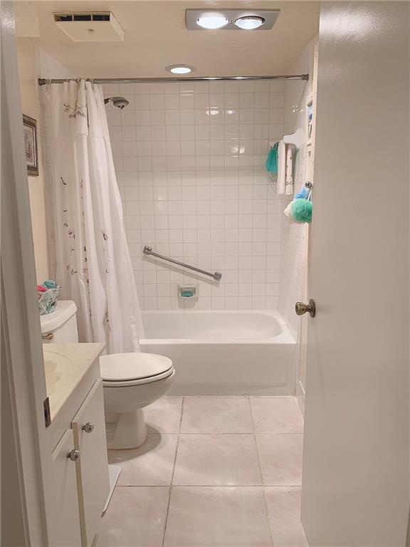 GRAMERCY AT POINCIANA CON - Residential