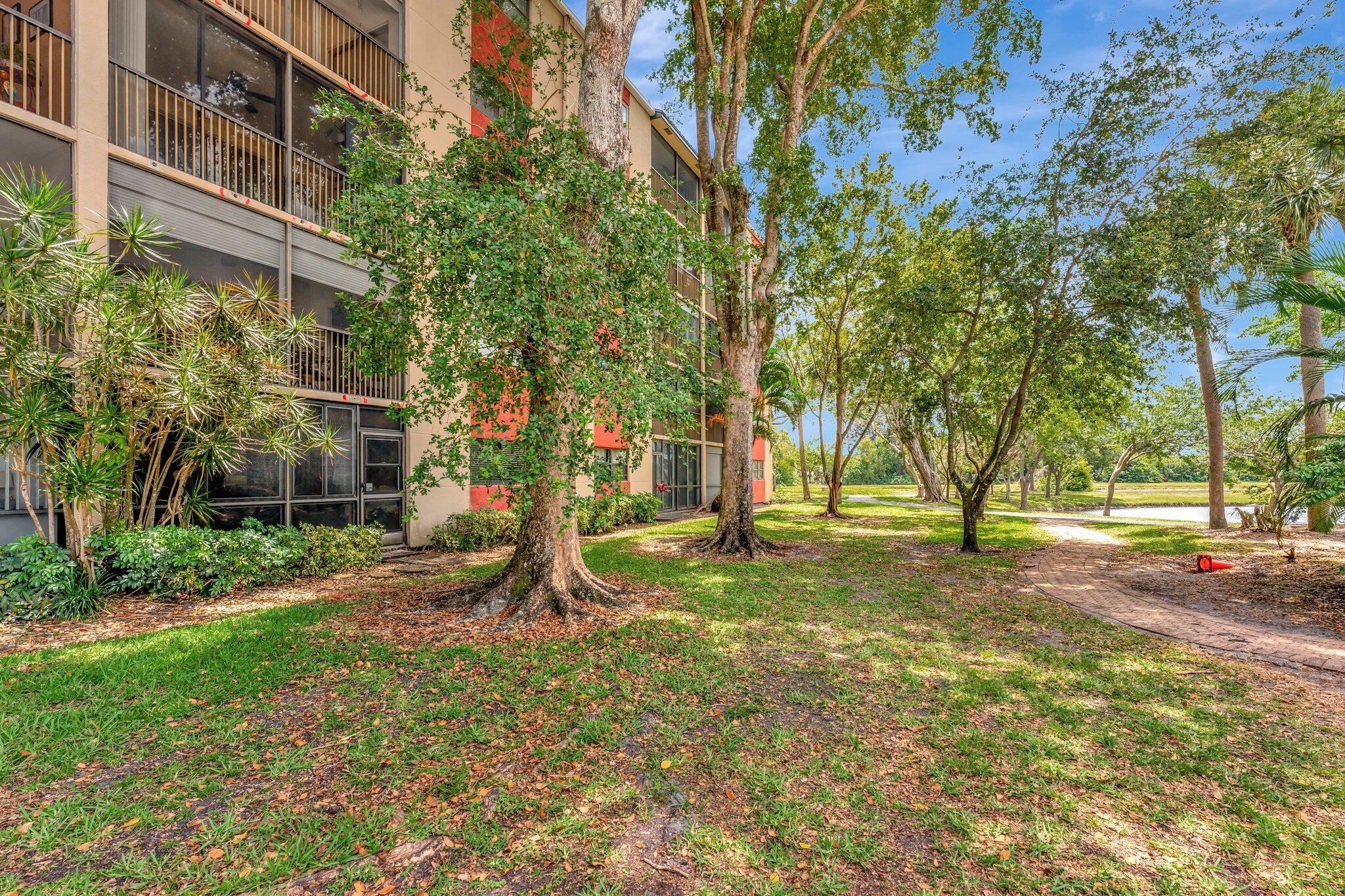 CYPRESS BEND CONDOMINIUM II - Residential