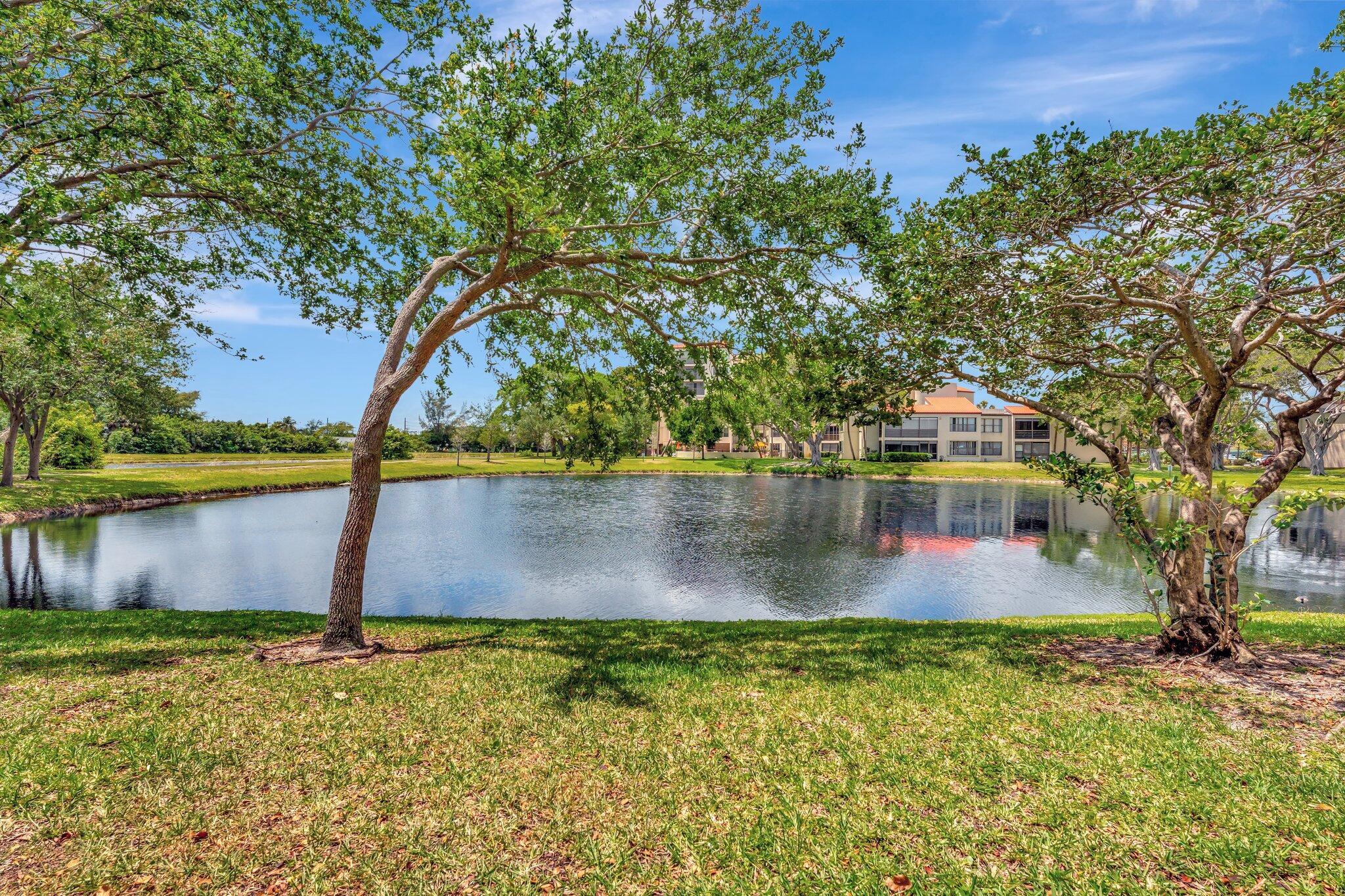 CYPRESS BEND CONDOMINIUM II - Residential